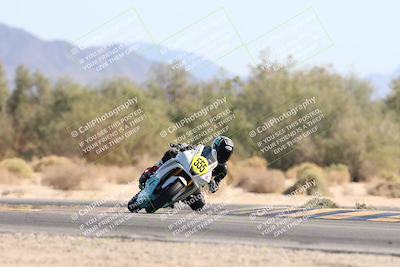 media/Nov-01-2025-CVMA (Sat) [[fc0f7531b8]]/Race 4-500-400-350 Supersport/